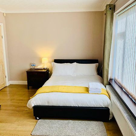 Housefield Stay Bucknall  Exterior foto